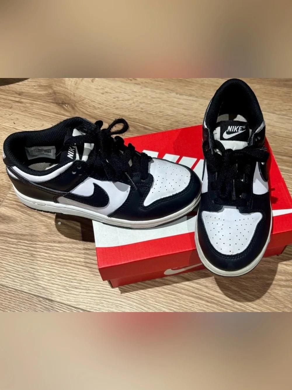 Nike Panda Dunks - Kids Black and White Low-Top Sneakers with Classic Swoosh